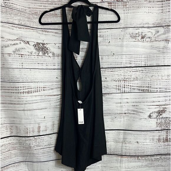 ALIX NYC Romper Womens Sz Small Revolve Cavalier in Black linen blend Vacay New - Picture 7 of 13